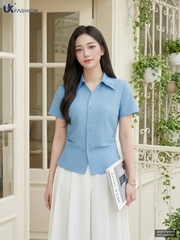 Sơ mi cổ đức V mí lá xếp eo UKSM2606015 ( Áo rời không kèm QU/CV/PK )