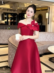 Đầm tiệc hoa hướng dương sang chảnh, tinh tế NKDV2410001