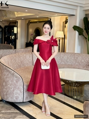 Đầm tiệc hoa hướng dương sang chảnh, tinh tế NKDV2410001