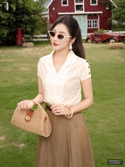 Sơ mi chấm bi vai chờm cúc điệu đà,nhẹ nhàng, xinh xắn NKSM2604017