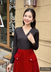 ÁO LEN DÀI TAY CỔ V XẾP LY THỜI TRANG NK FASHION NKAL2406002