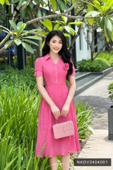Đầm cổ đức hoa ngực NKDV2404001 nữ tính nhẹ nhàng, hợp thời trang nữ