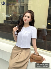 Áo sơ mi Uk Fashion cổ tròn xếp ly ngực cúc đôi, chất liệu thấm hút mồ hôi, không nhăn UKSM2401027
