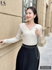 ÁO LEN DÀI TAY CỔ V XẾP LY THỜI TRANG NK FASHION NKAL2406002