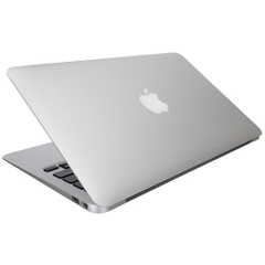 MacbookAir MD711b