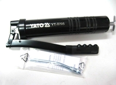sung-bom-mo-cam-tay-400cc-yato-yt-0705-kem-voi
