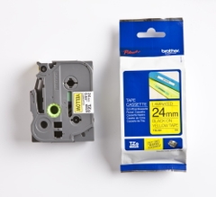 nhan-in-chu-den-nen-vang-brother-tze-651-24mm-x-8m