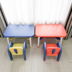 Bộ bàn ghế trẻ em đa năng chính hãng Holla - Mới nhất 2021