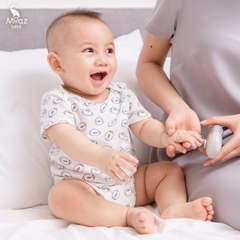 Máy dũa móng tay MOAZ BEBE MB-015 với 4 tấm mài kèm đèn Pin hỗ trợ - Hàng chính hãng bảo hành 12 tháng