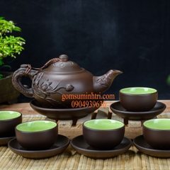 Bộ ấm chén gốm đắp sen, chén có tráng men - Gốm sứ Bát Tràng