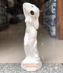 Thần vệ nữ gốm sứ Bát Tràng cao  38 cm