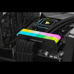 Ram Corsair Vengeance RS RGB 1x8GB 3600 (CMG8GX4M1D3600C18)