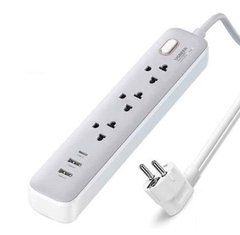 Ugreen 15143 30W 1C2A nguồn dài 1.5M chuẩn cắm EU chân tròn Ổ cắm điện đa năng kèm cổng sạc điện thoại 1 USB-C + 2 cổng USB-A Màu trắng