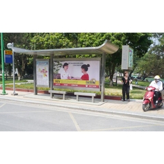 Thanh Niên - đối diện chùa quán thánh