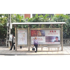 Lý Thái Tổ - cạnh Ngân Hàng VN