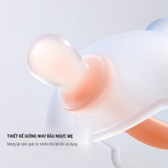 KUB | Gặm Nướu Cho Bé Dạng Đeo Tay Bằng Silicon Kháng Khuẩn, Mềm Mại [Tặng Kèm Gặm Nướu Sư Tử]