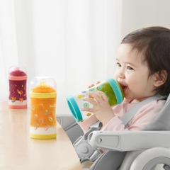 KUB | Bình Tập Uống Nước Cho Bé Hút Trái Cây Ăn Dặm 180ml
