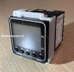 Bộ điều khiển nhiệt độ Omron E5CC-QX2ASM-800