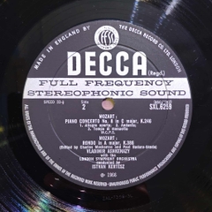Piano Concerto No. 8 In C, K.246 / Piano Concerto No. 9 In E Flat, K.271 / Rondo In A, K.386