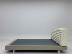 HALLEY BED