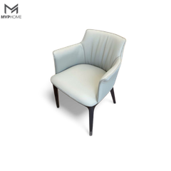 Kravia Chair
