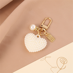 Charm Trái Tim Ngọc Trai