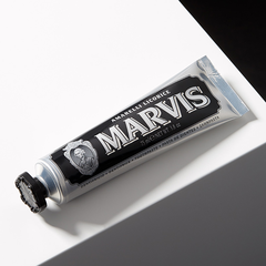 Marvis Kem Đánh Răng  Amarelli Licorice Mint 85ml