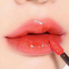 Yves Saint Laurent The Inks Vinyl Cream Lip Stain
