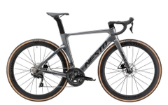 NESTO LION フルカーボンロードバイク f73bf2c3-a159-4251-b18e-