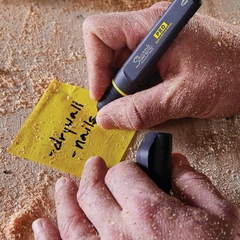 Bút lông dầu mực không xóa được Sharpie Pro Chisel