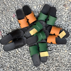 Dép cao su 1 quai chữ H, thủ công của Vua dép lốp Phạm Quang Xuân