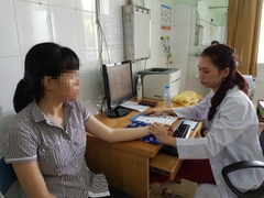 Chữa mụn trứng cá  bằng y học cổ truyền