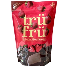 TRUFRU - NATURE’S STRAWBERRIES DARK CHOCOLATE (CHOCOLATE TRÁI DÂU 454G)