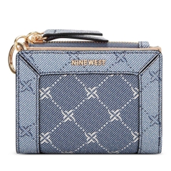 NINE WEST - CLARE SLG (BÓP NDL112858 DENIM LOGO)