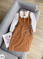 Váy cổ tim lá cổ