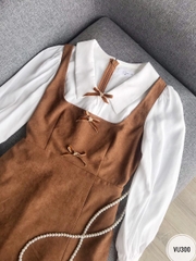Váy cổ tim lá cổ