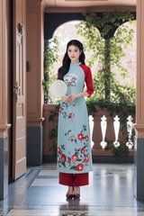 Áo dài Nhã Uyên