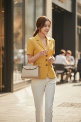 Áo vest cổ K tay cộc hai ly thân trước