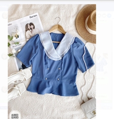 Áo cổ tim hai hàng cúc dáng Peplum