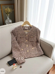 Áo tweed cổ tim cài cúc tay bồng túi ốp