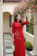 Áo dài Thanh Mai thêu thủ công