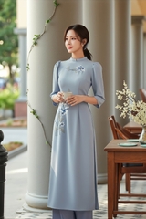 Áo dài Hoàng Diên thêu thủ công
