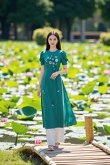 Áo dài Minh Yên thêu thủ công