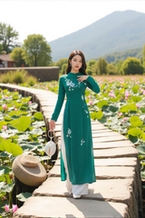 Áo dài Linh Lan thêu thủ công