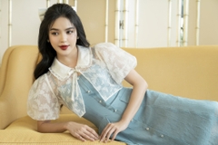 Váy hai dây bổ mảnh