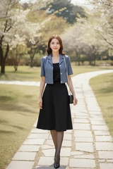 Áo croptop cổ hai ve dáng suông túi cơi chéo