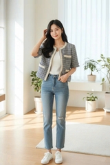 Áo tweed cổ tròn dáng suông ngắn rút rua cài cúc