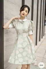 Váy cổ đức cài hoa cổ, dáng súp ly xoè