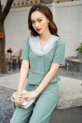 Áo cổ tim hai hàng cúc dáng Peplum