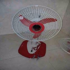 quạt bàn 12v